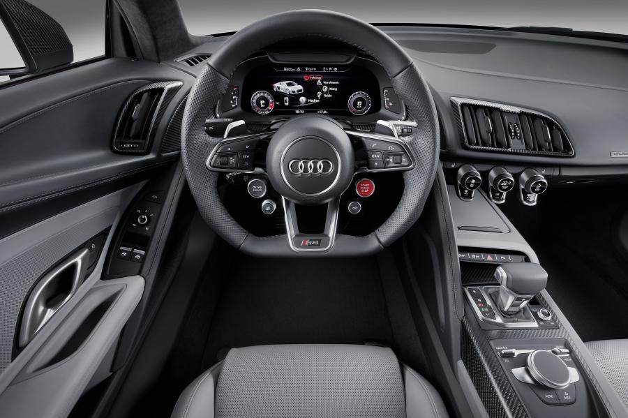 Торпедо Audi R8 V10 Plus 2015 года  (WW) (фото 19 из 30)